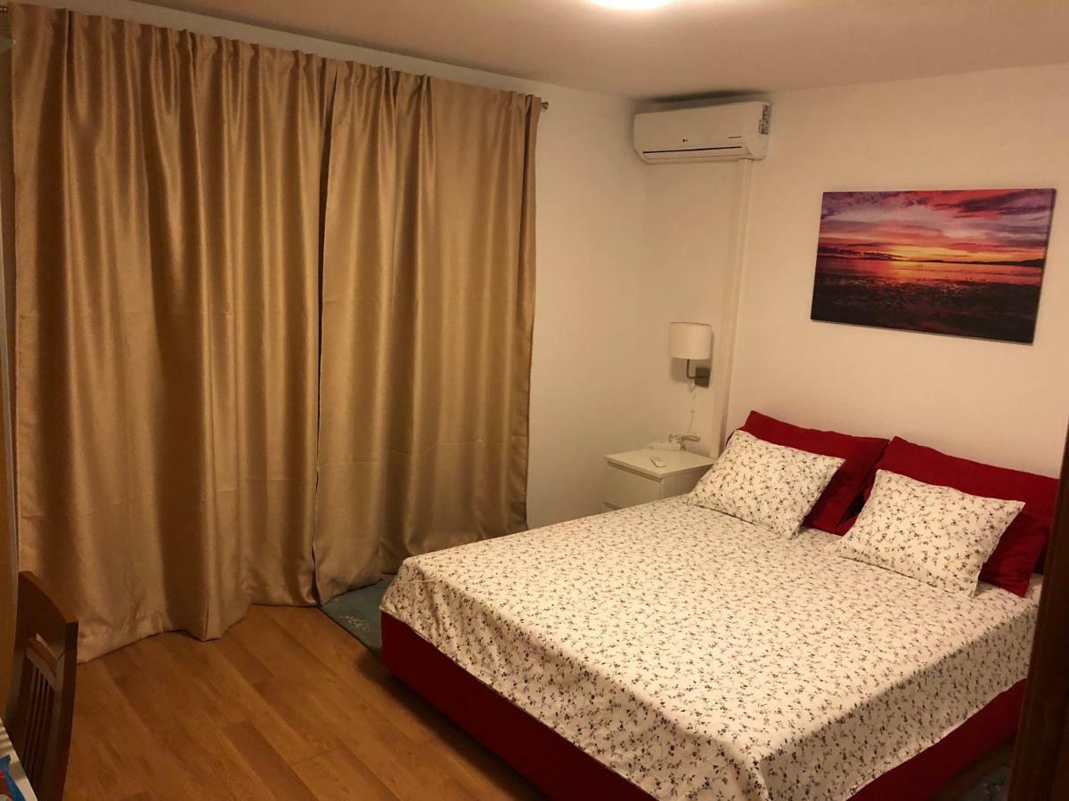 Apartments Volarevic 블라체 외부 사진